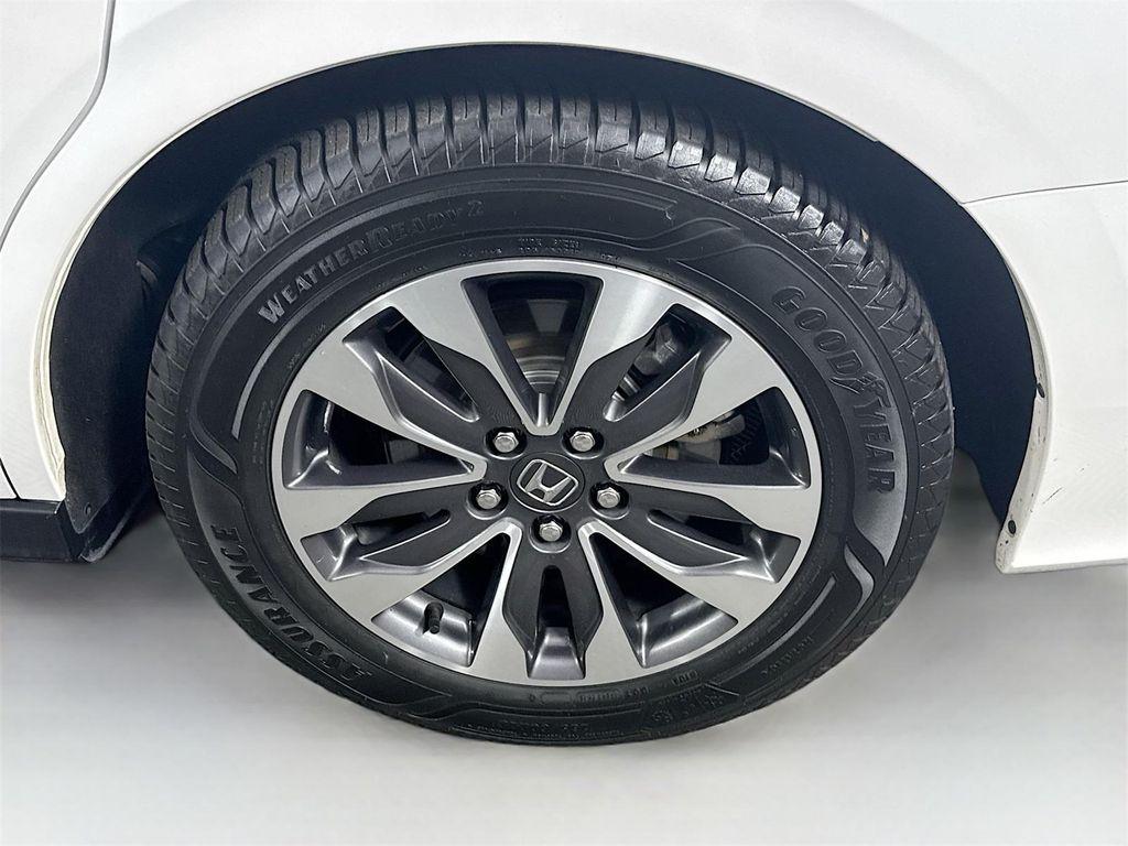 used 2023 Honda Odyssey car, priced at $30,889