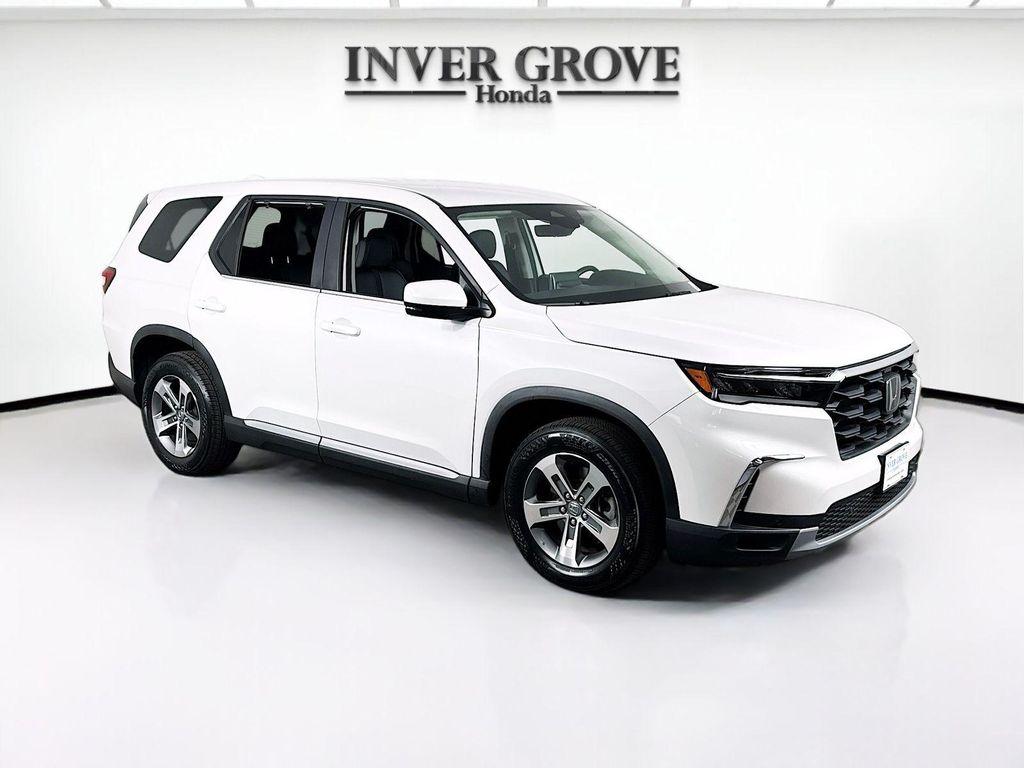 used 2023 Honda Pilot car, priced at $41,340