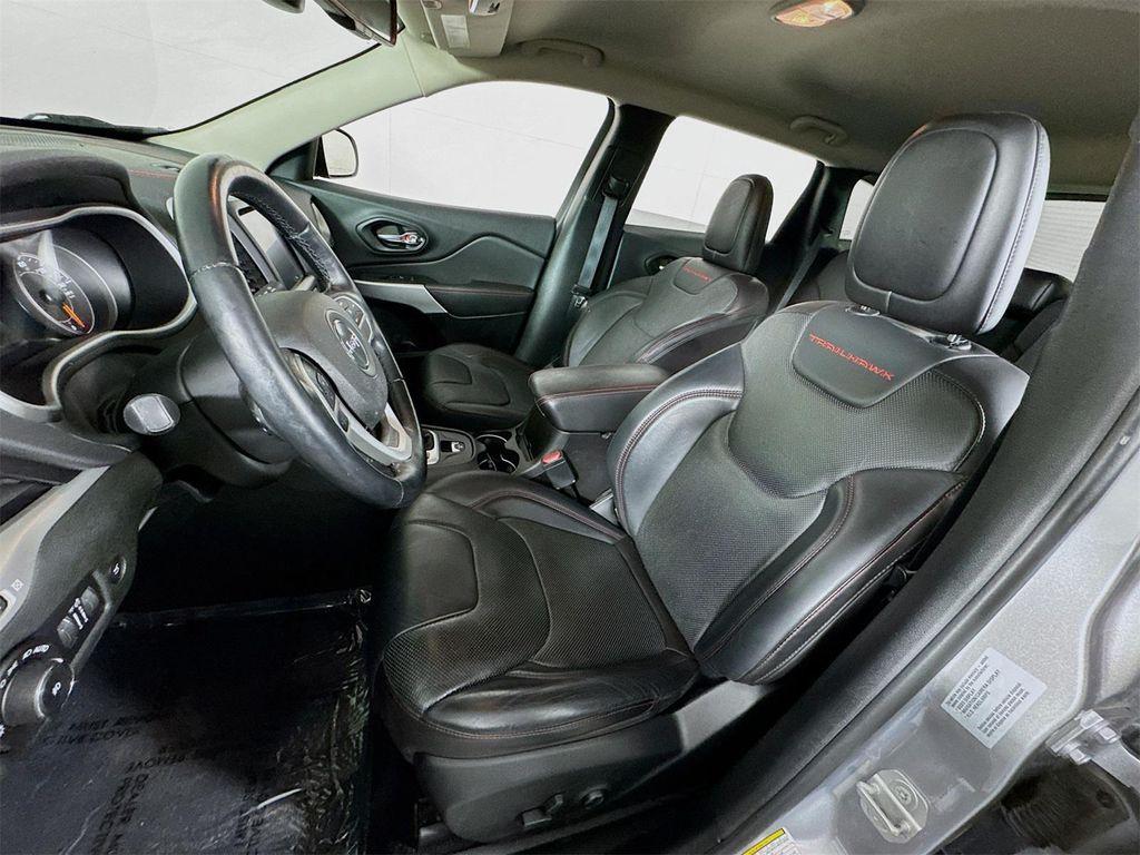 used 2017 Jeep Cherokee car, priced at $17,990