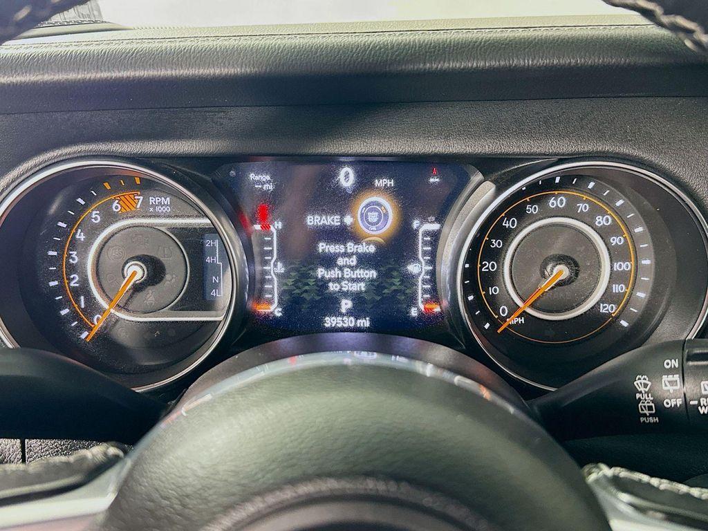 used 2021 Jeep Wrangler Unlimited car, priced at $28,999