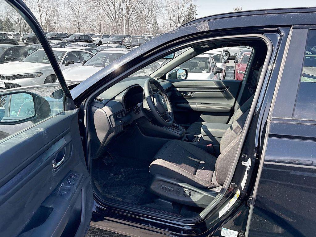 new 2026 Honda CR-V Hybrid car, priced at $38,583