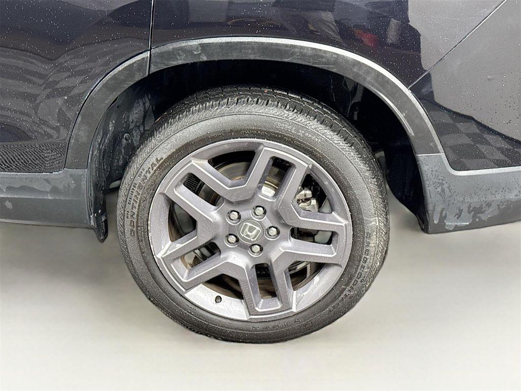 used 2022 Honda Passport car, priced at $31,549