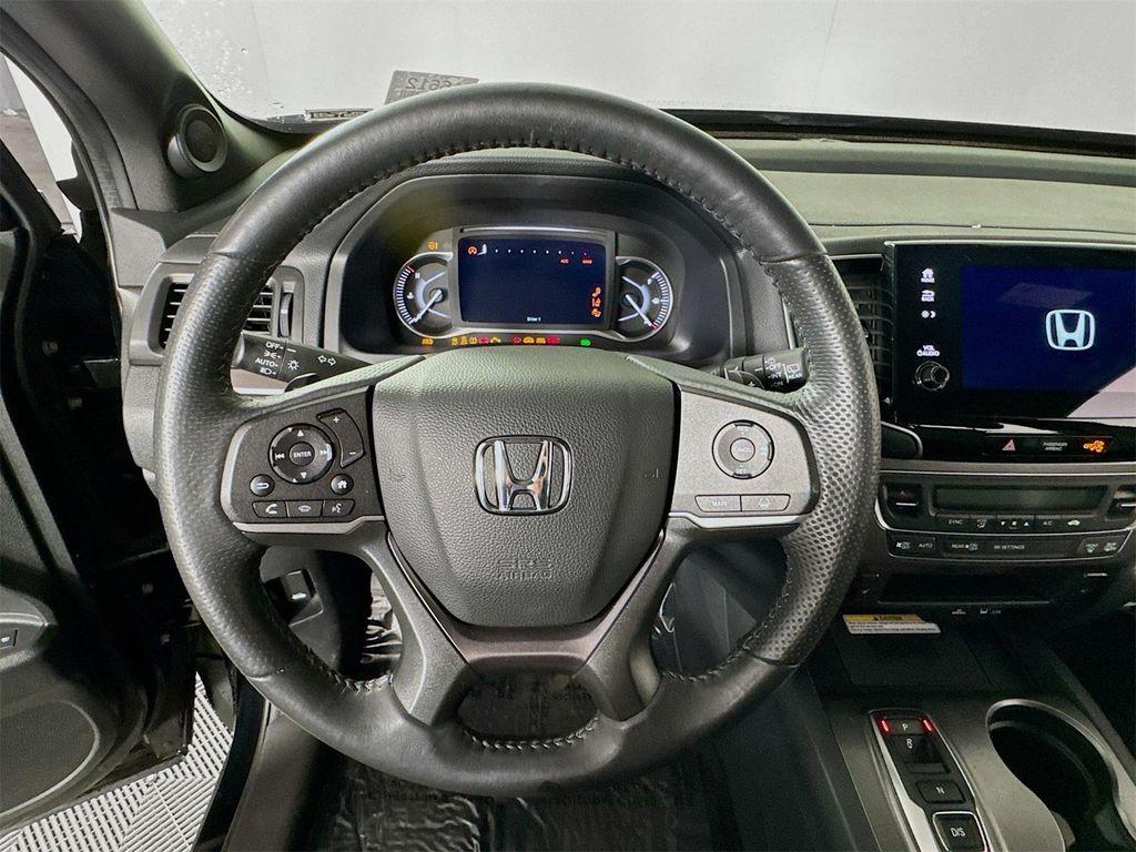 used 2022 Honda Passport car, priced at $31,549