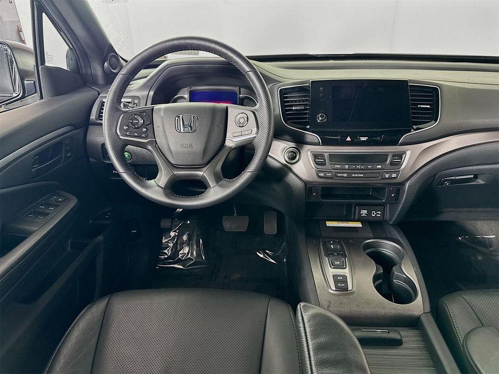 used 2022 Honda Passport car, priced at $31,549