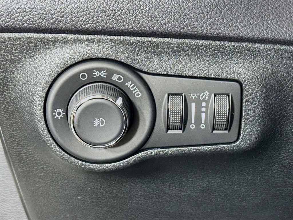 used 2018 Jeep Compass car, priced at $18,949