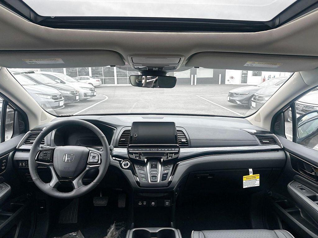 new 2026 Honda Odyssey car, priced at $48,951