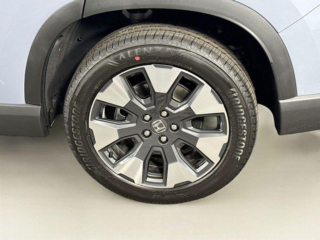 used 2026 Honda Pilot car, priced at $54,340