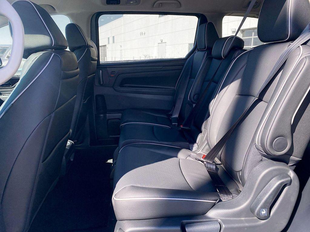 new 2026 Honda Odyssey car, priced at $49,378