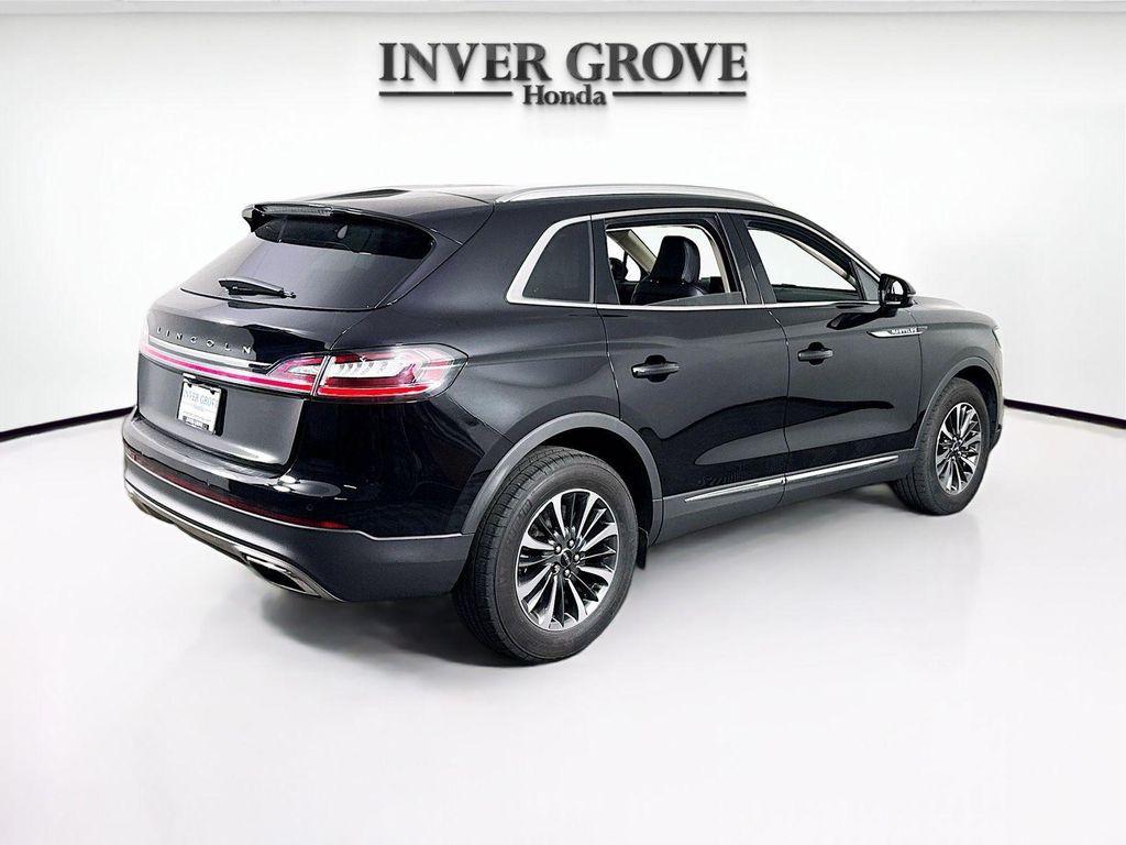used 2023 Lincoln Nautilus car, priced at $33,340