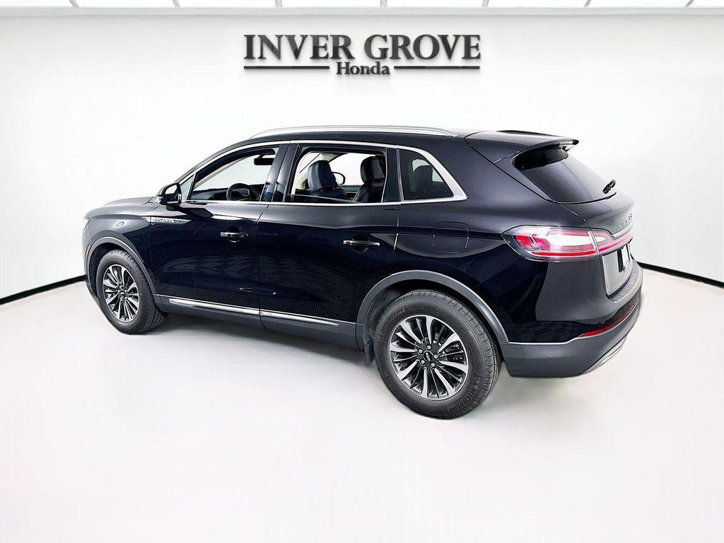 used 2023 Lincoln Nautilus car, priced at $33,340