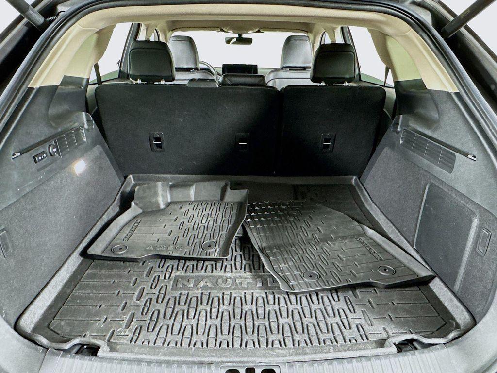 used 2023 Lincoln Nautilus car, priced at $33,340