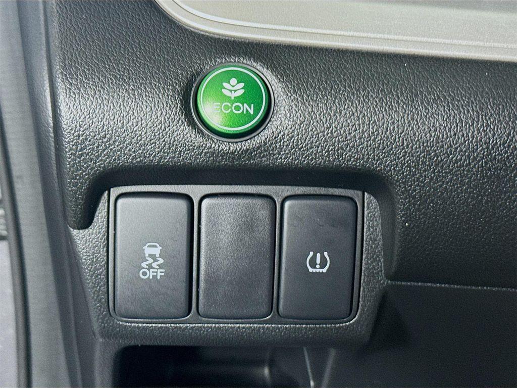 used 2016 Honda CR-V car, priced at $19,590