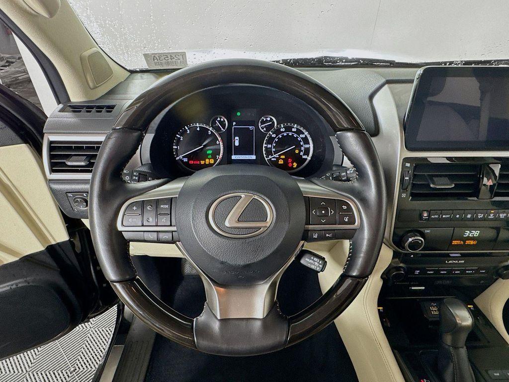 used 2023 Lexus GX 460 car, priced at $54,849