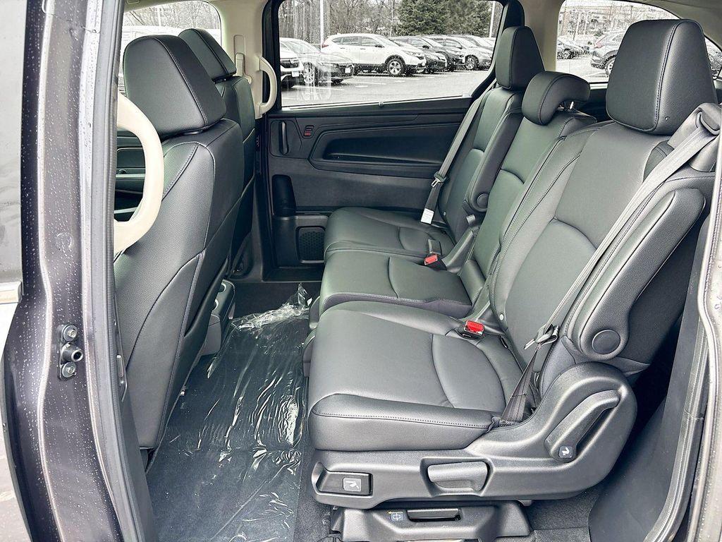new 2026 Honda Odyssey car, priced at $41,987