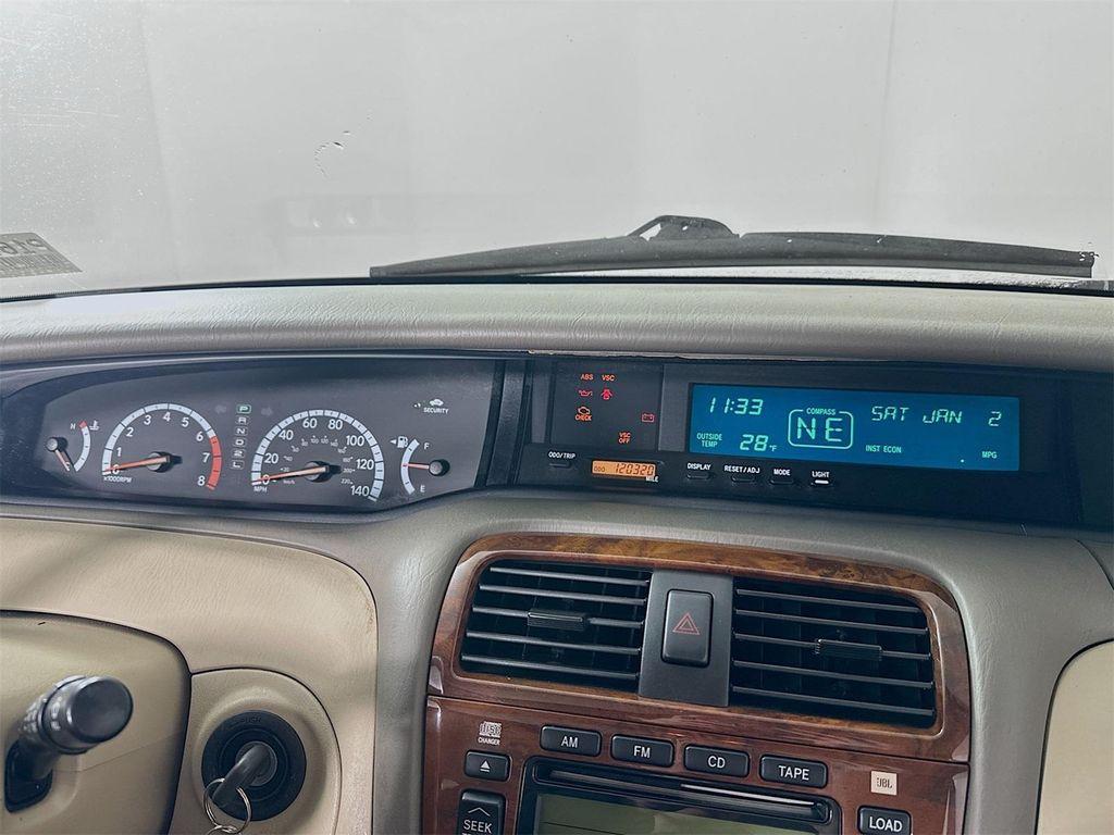 used 2000 Toyota Avalon car, priced at $5,990