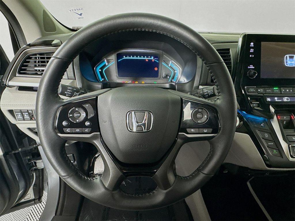 used 2023 Honda Odyssey car, priced at $38,999