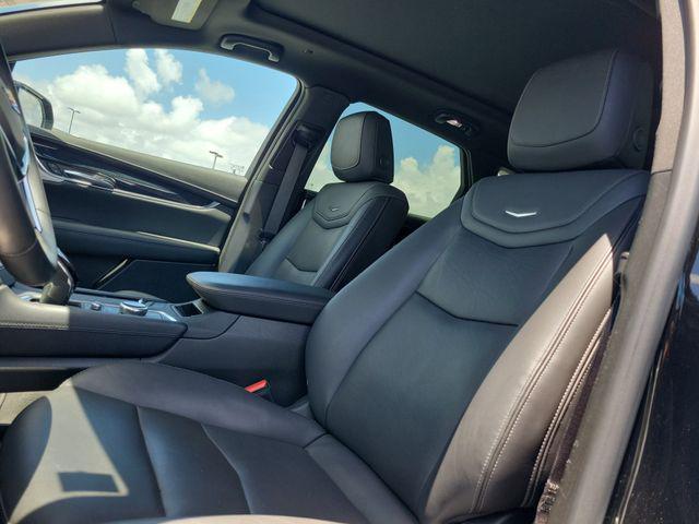 used 2025 Cadillac XT5 car, priced at $33,795