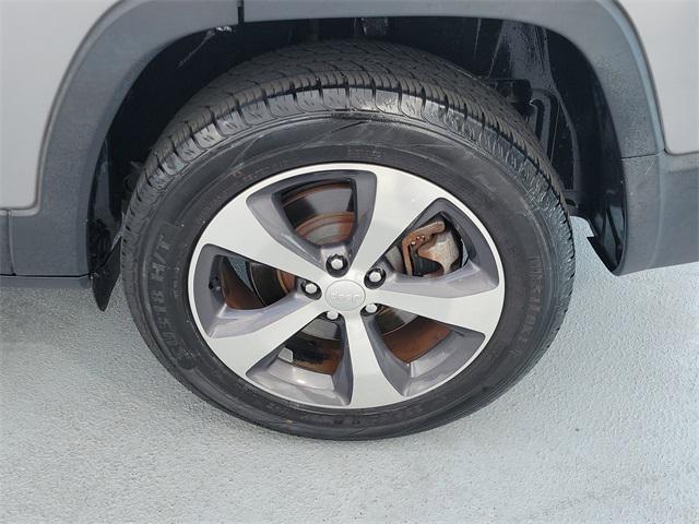 used 2019 Jeep Cherokee car, priced at $12,700