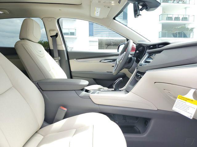 new 2026 Cadillac XT5 car, priced at $56,819