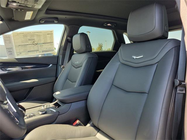 new 2025 Cadillac XT5 car, priced at $57,190