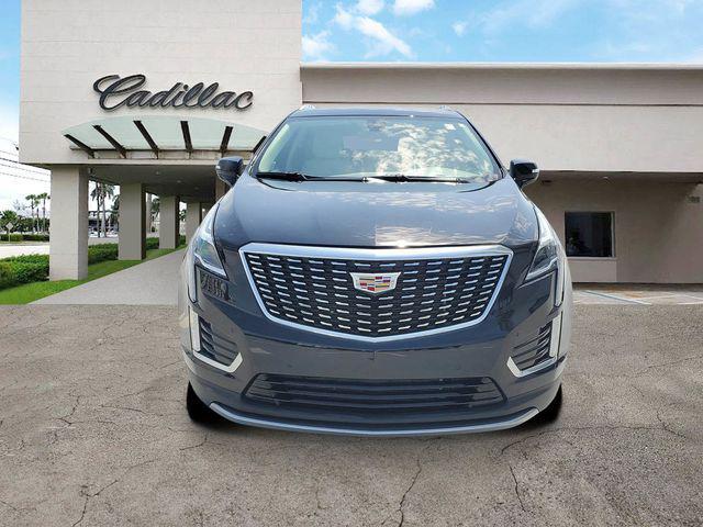 used 2022 Cadillac XT5 car, priced at $32,427