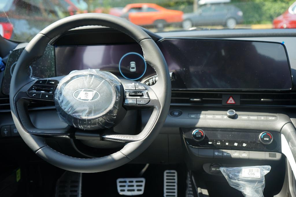 new 2025 Hyundai ELANTRA HEV car, priced at $27,185