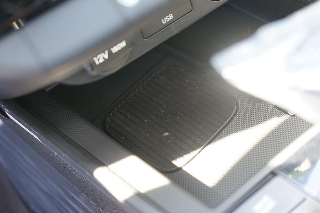 new 2025 Hyundai ELANTRA HEV car, priced at $27,185