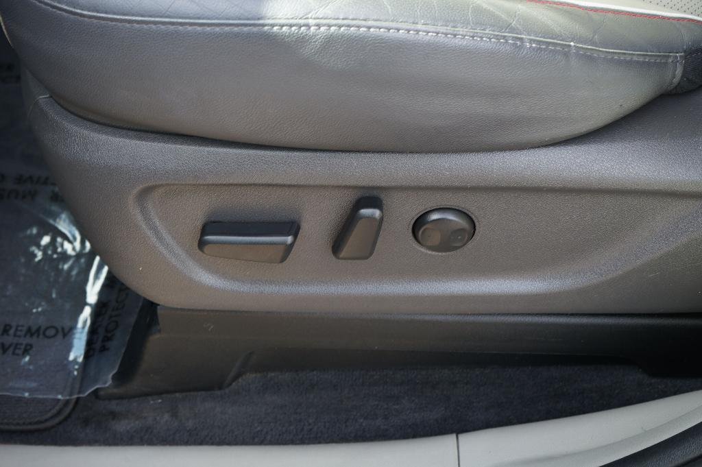used 2015 Kia Sedona car, priced at $9,950