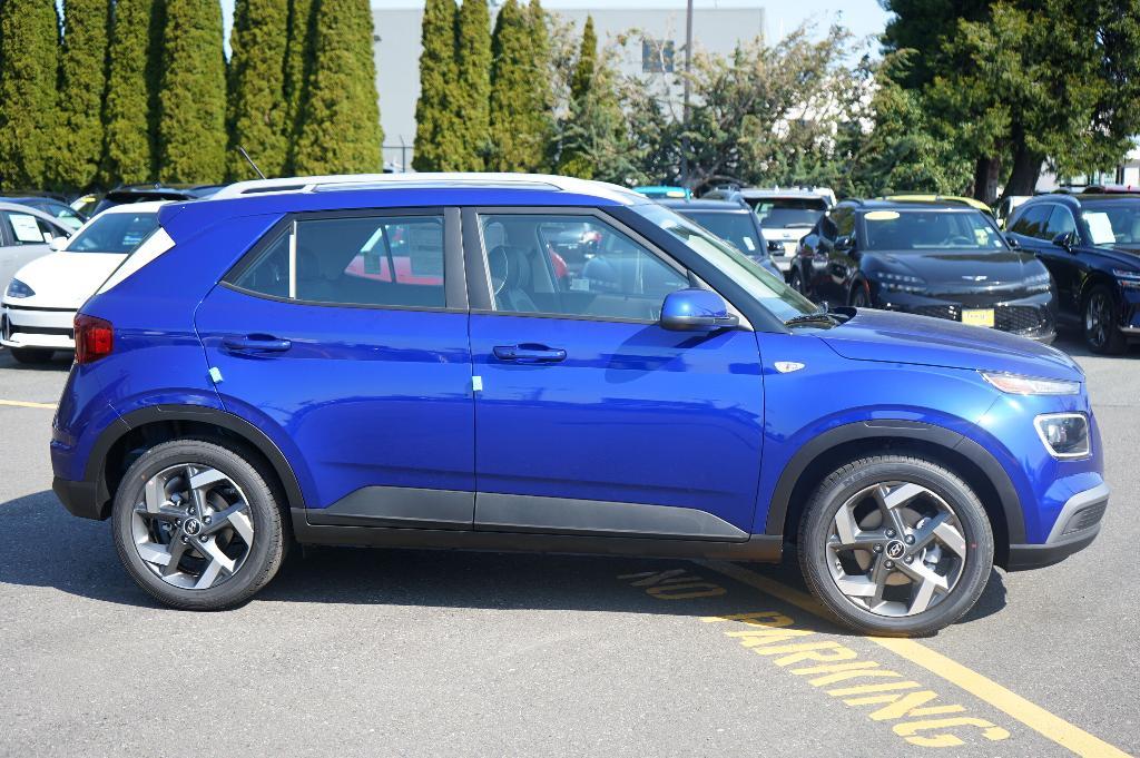 new 2025 Hyundai Venue car, priced at $25,570