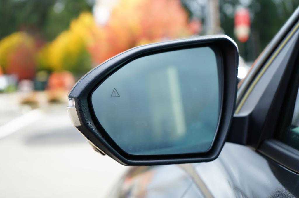 new 2026 Hyundai TUCSON Plug-In Hybrid car, priced at $49,421