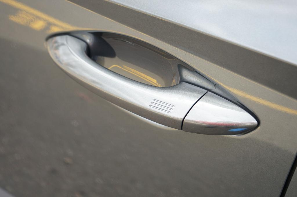 new 2026 Hyundai TUCSON Plug-In Hybrid car, priced at $49,601