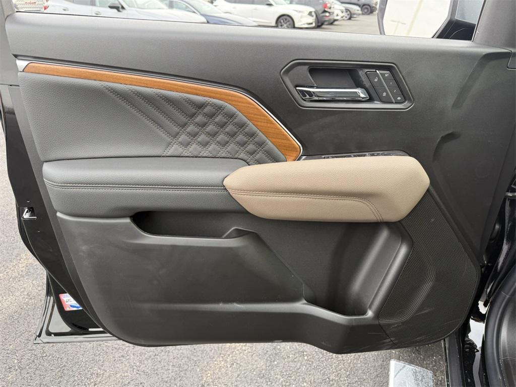 new 2026 GMC Canyon car, priced at $51,034