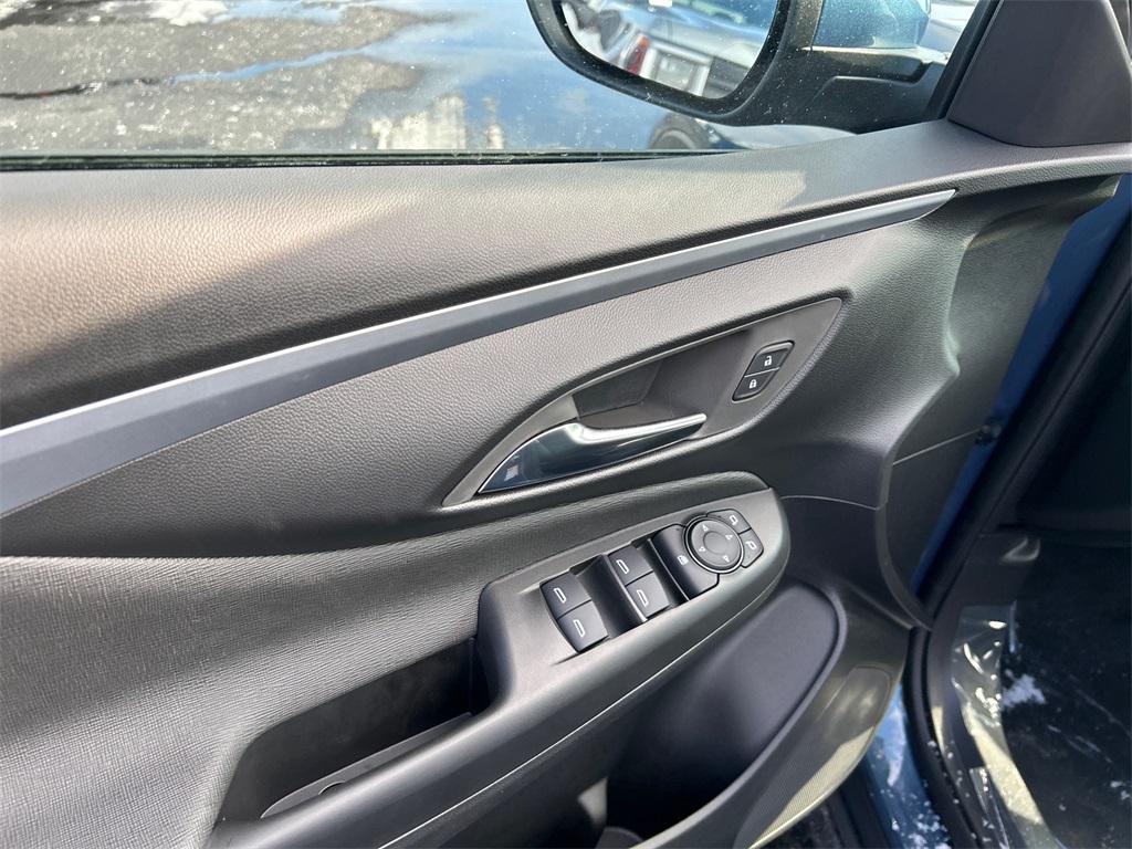 new 2026 Buick Envista car, priced at $25,580