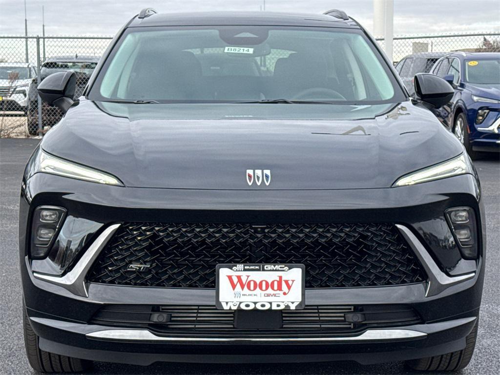 new 2025 Buick Envision car, priced at $36,000