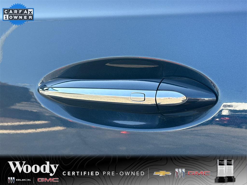 used 2024 Buick Enclave car, priced at $38,000