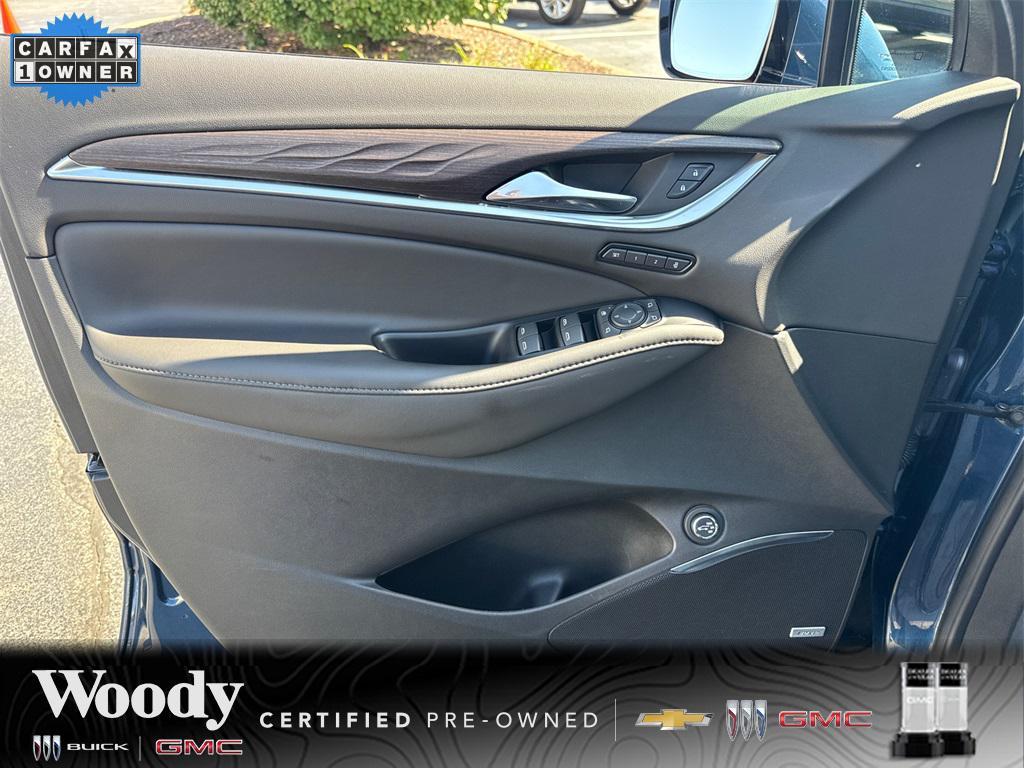 used 2024 Buick Enclave car, priced at $38,000