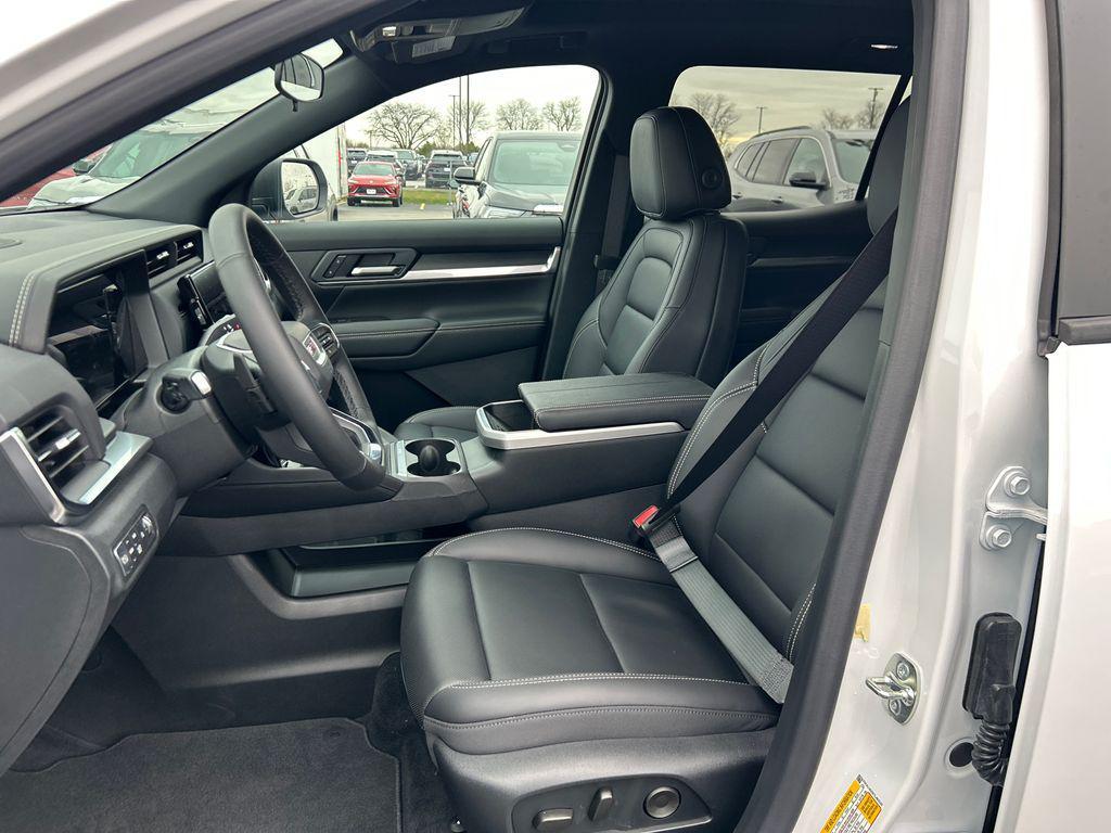 new 2026 GMC Terrain car, priced at $36,411