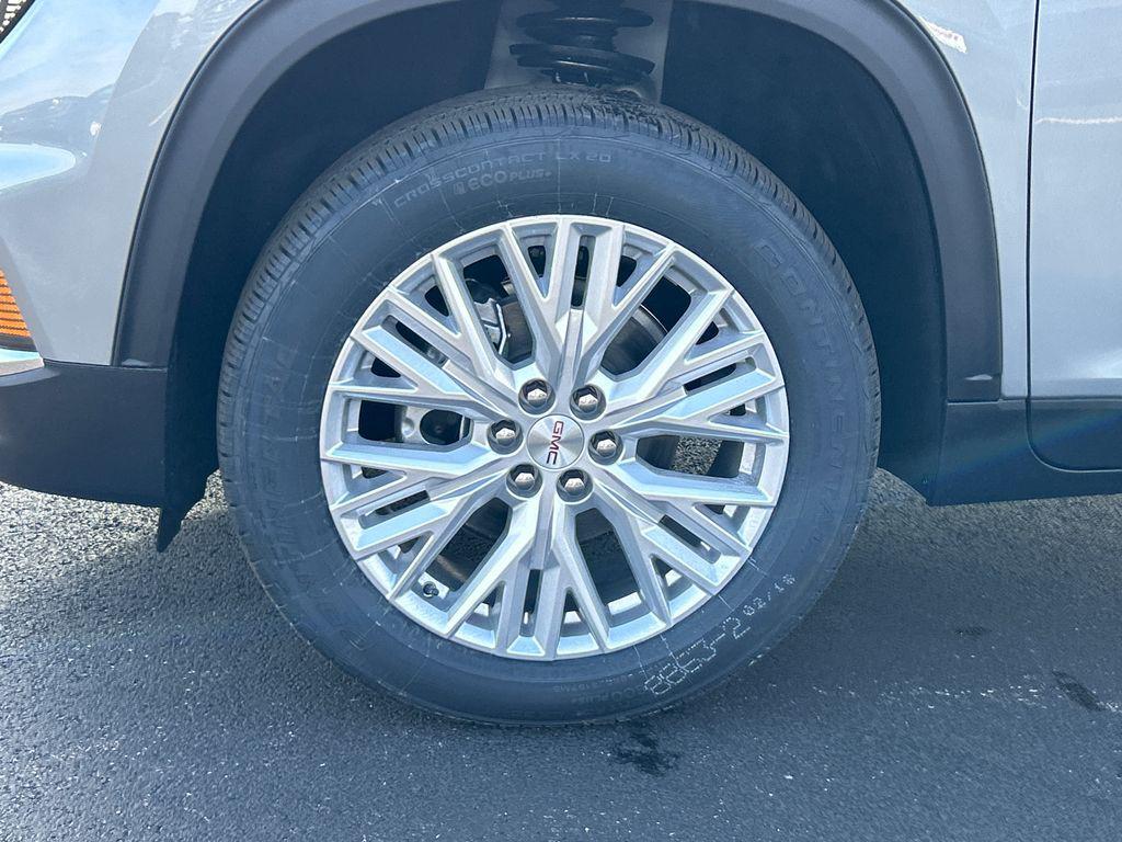 new 2026 GMC Acadia car, priced at $50,646
