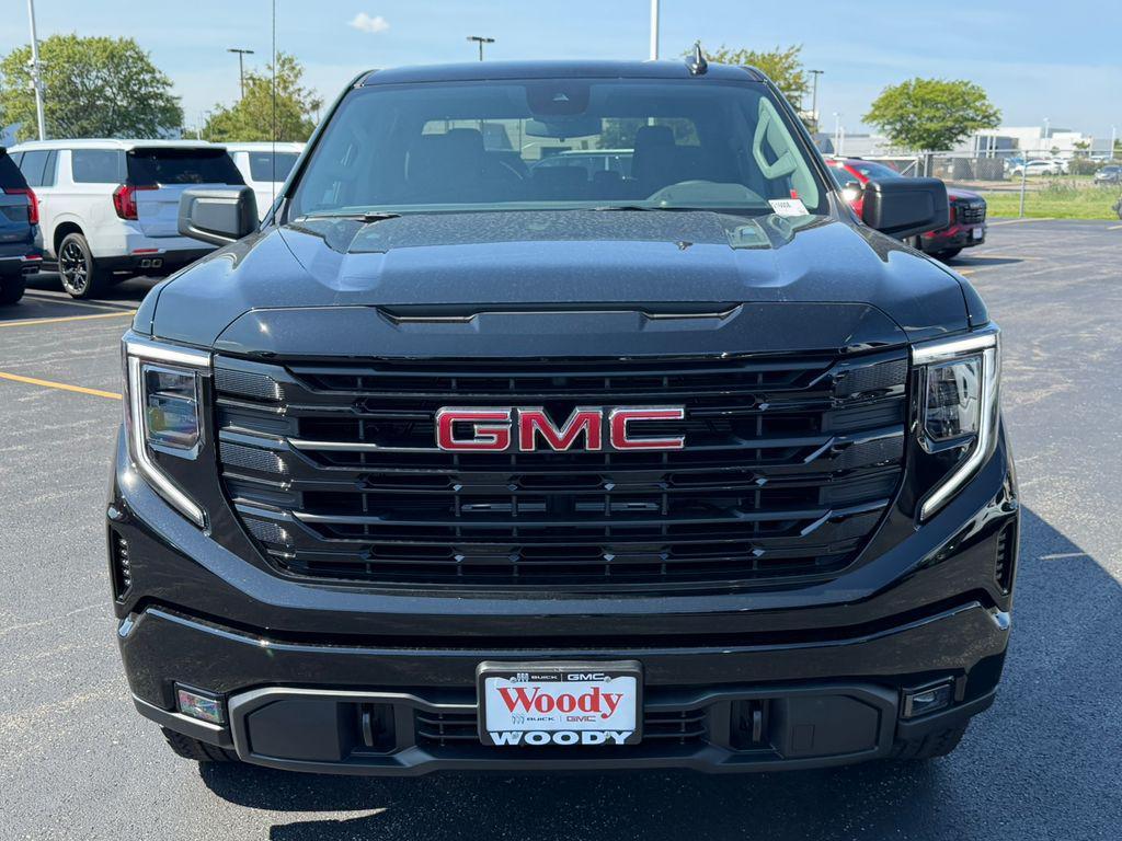 new 2026 GMC Sierra 1500 car, priced at $48,662