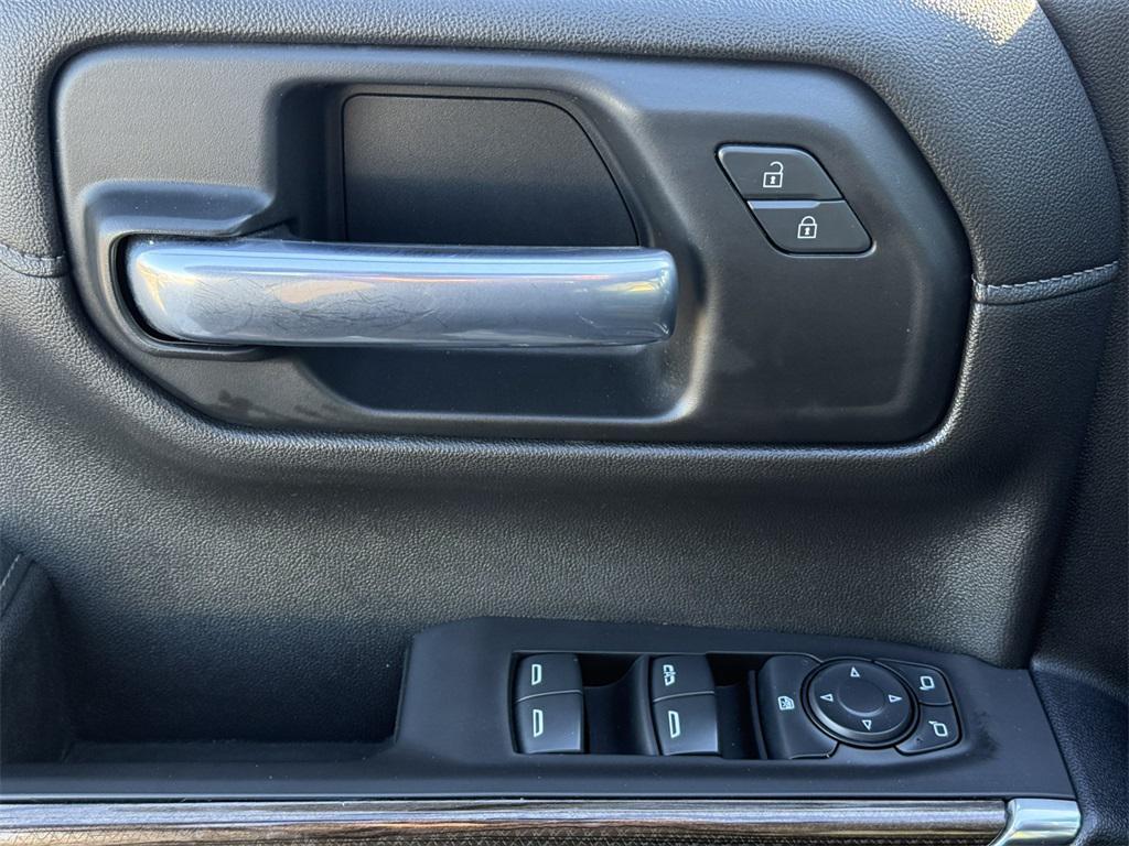 used 2021 Chevrolet Silverado 1500 car, priced at $30,750