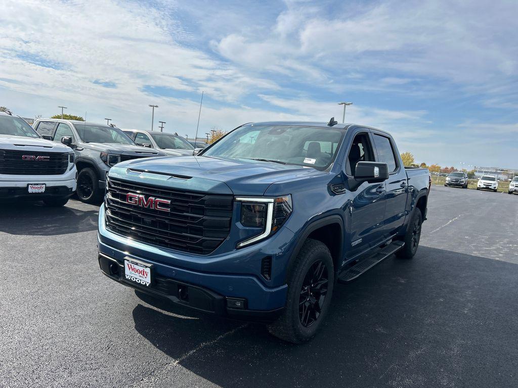 new 2026 GMC Sierra 1500 car, priced at $55,750