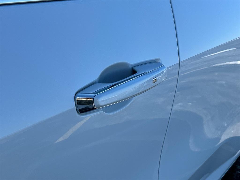 new 2026 Buick Enclave car, priced at $62,000