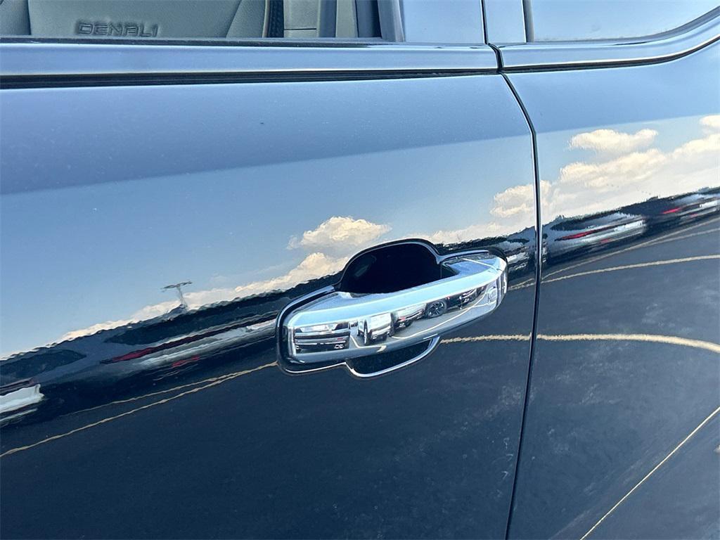 new 2026 GMC Canyon car, priced at $51,034