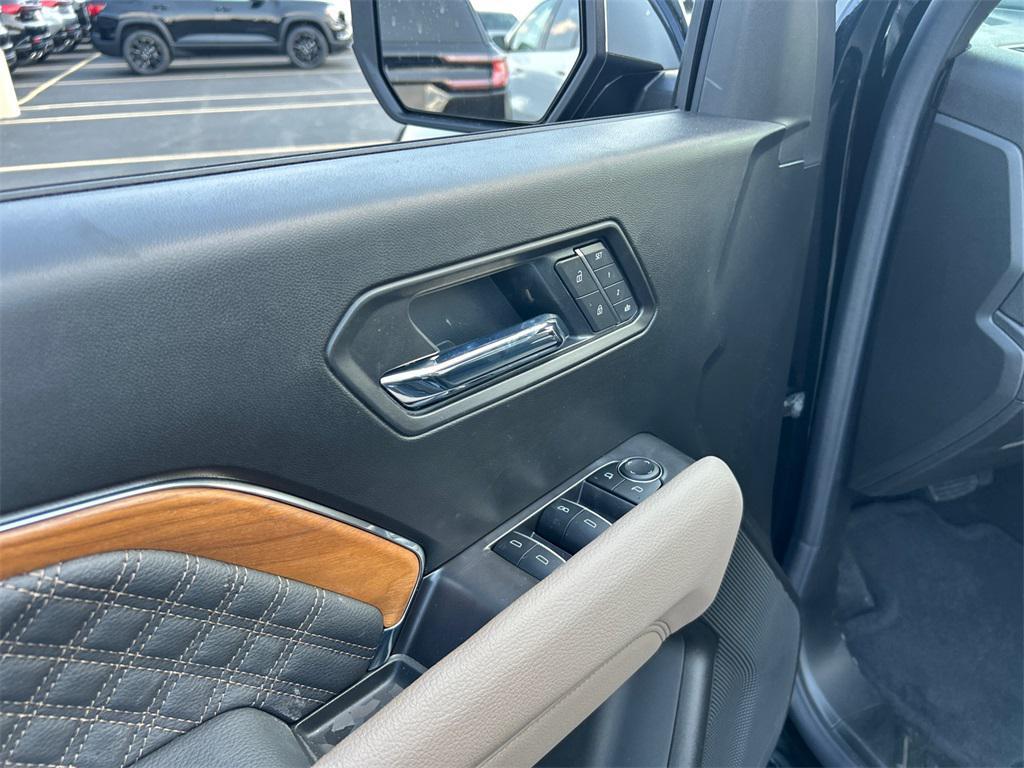 new 2026 GMC Canyon car, priced at $51,034