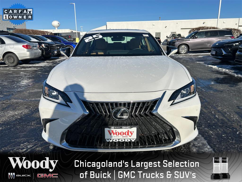 used 2025 Lexus ES 350 car, priced at $44,000