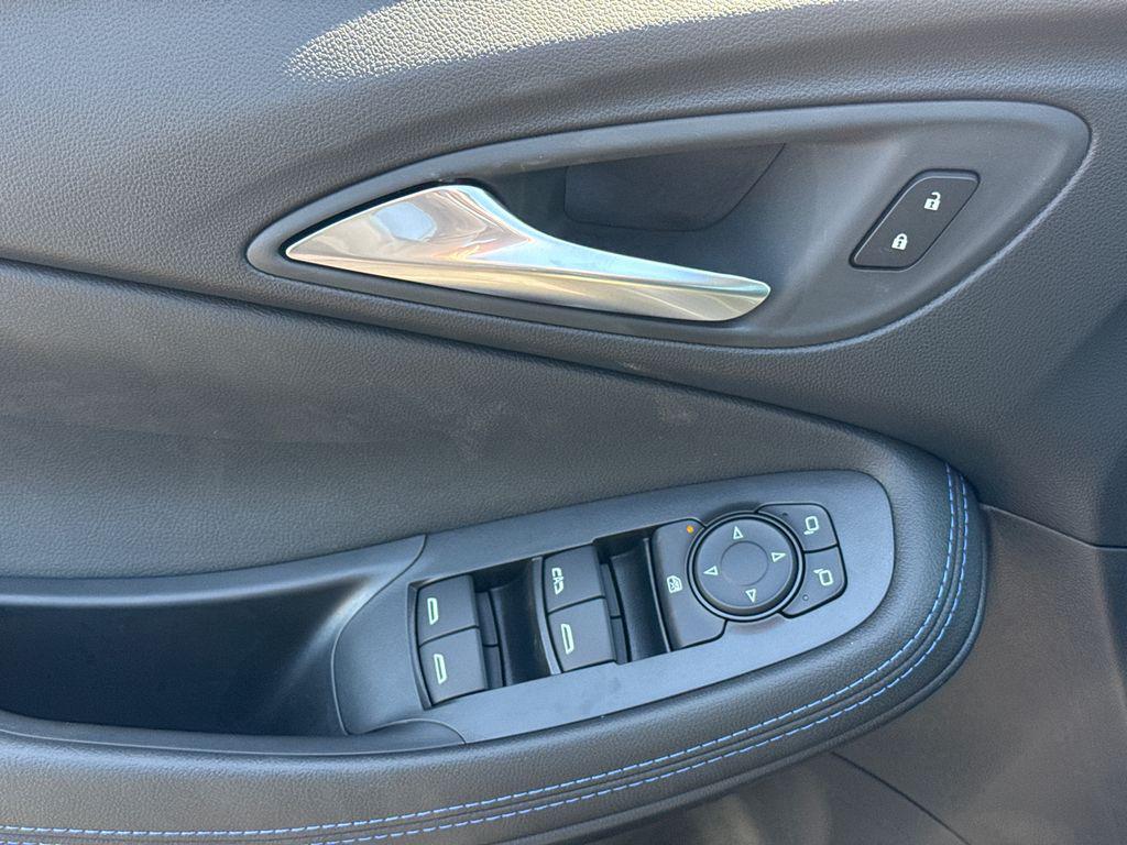 new 2026 Buick Encore GX car, priced at $24,500