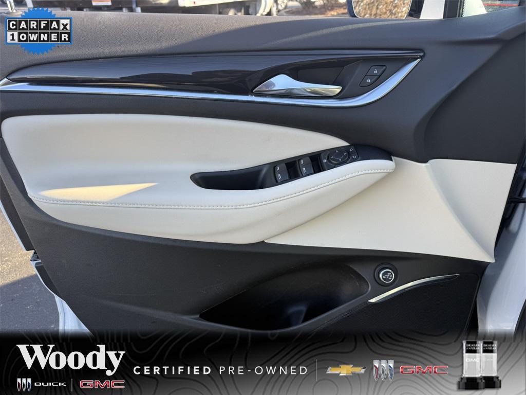 used 2024 Buick Enclave car, priced at $29,000