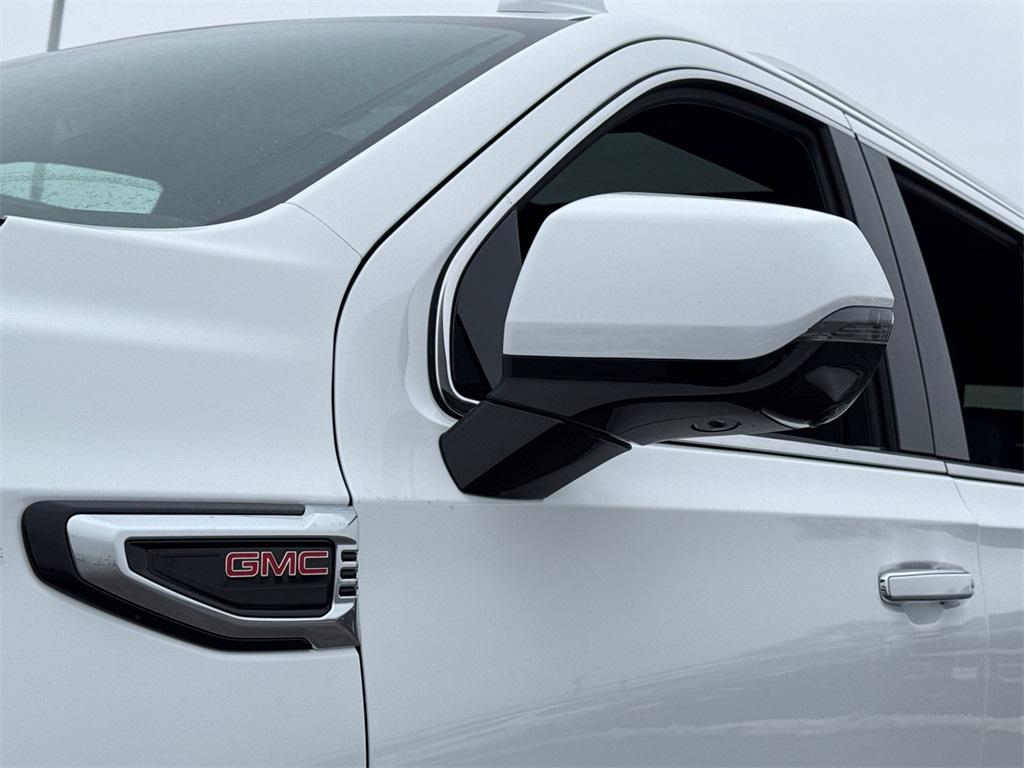 new 2026 GMC Yukon XL car, priced at $87,499