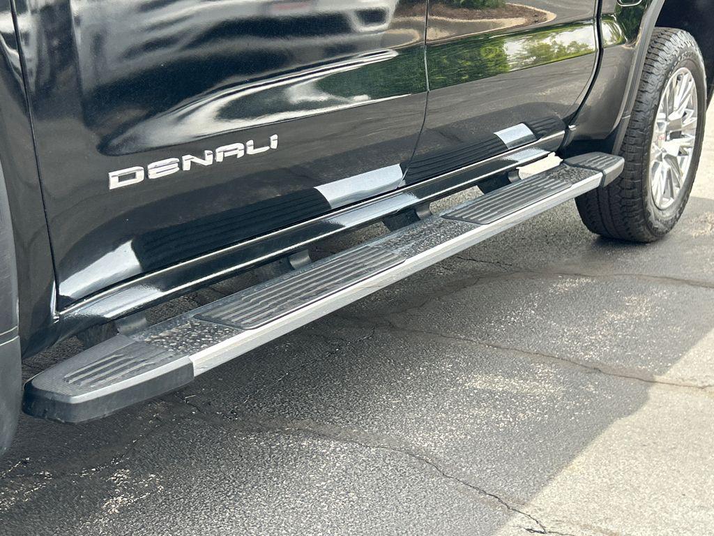 used 2020 GMC Sierra 1500 car, priced at $33,912
