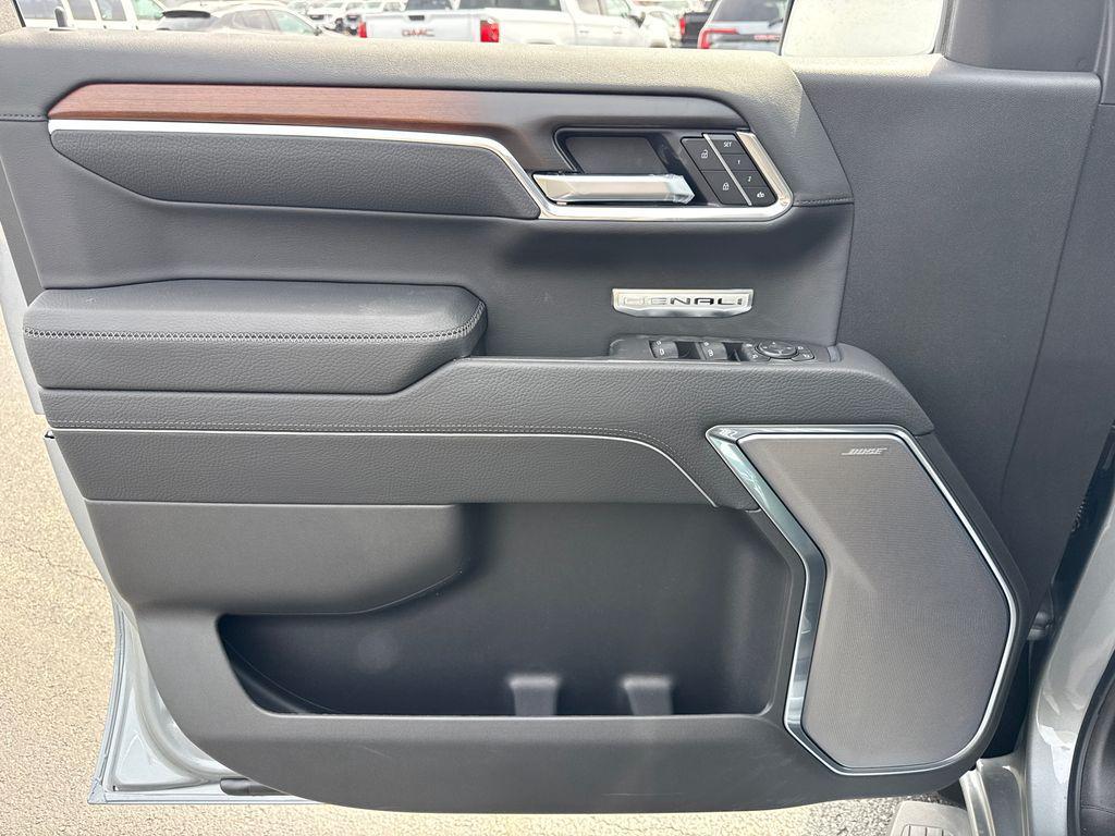 new 2026 GMC Sierra 1500 car, priced at $64,250